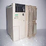 PLC اشنایدر 	TSX3710001