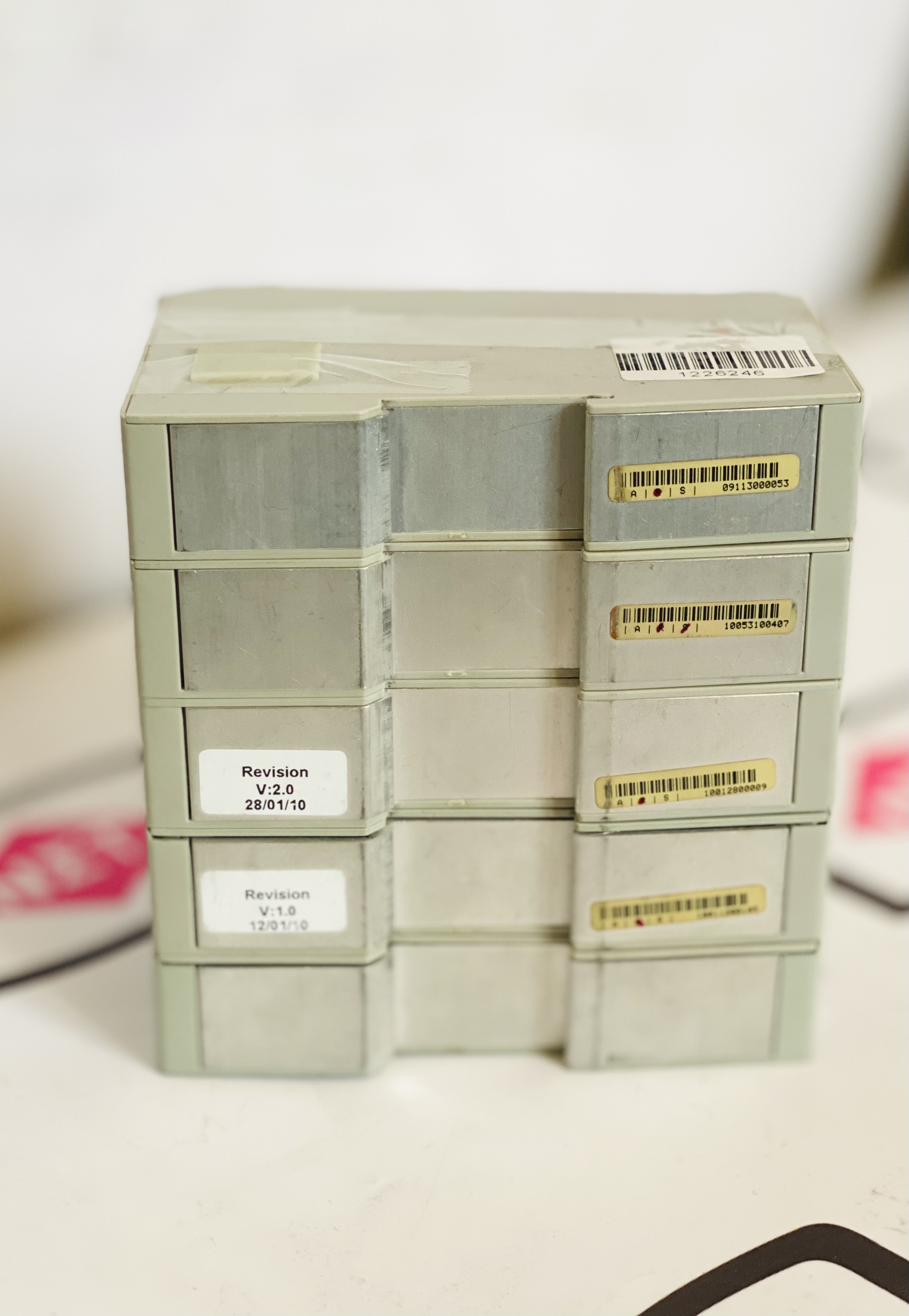 ماژول خروجی آنالوگ   kuhnke  ANALOG OUTPUT  MODULE/AO 4-U/I   ماژول ورودی/خروجی آنالوگ (I/O)  kuhnke  AO 4-U/I    ماژول ورودی آنالوگ   kuhnke  DI16/DO16  ماژول  kuhnke